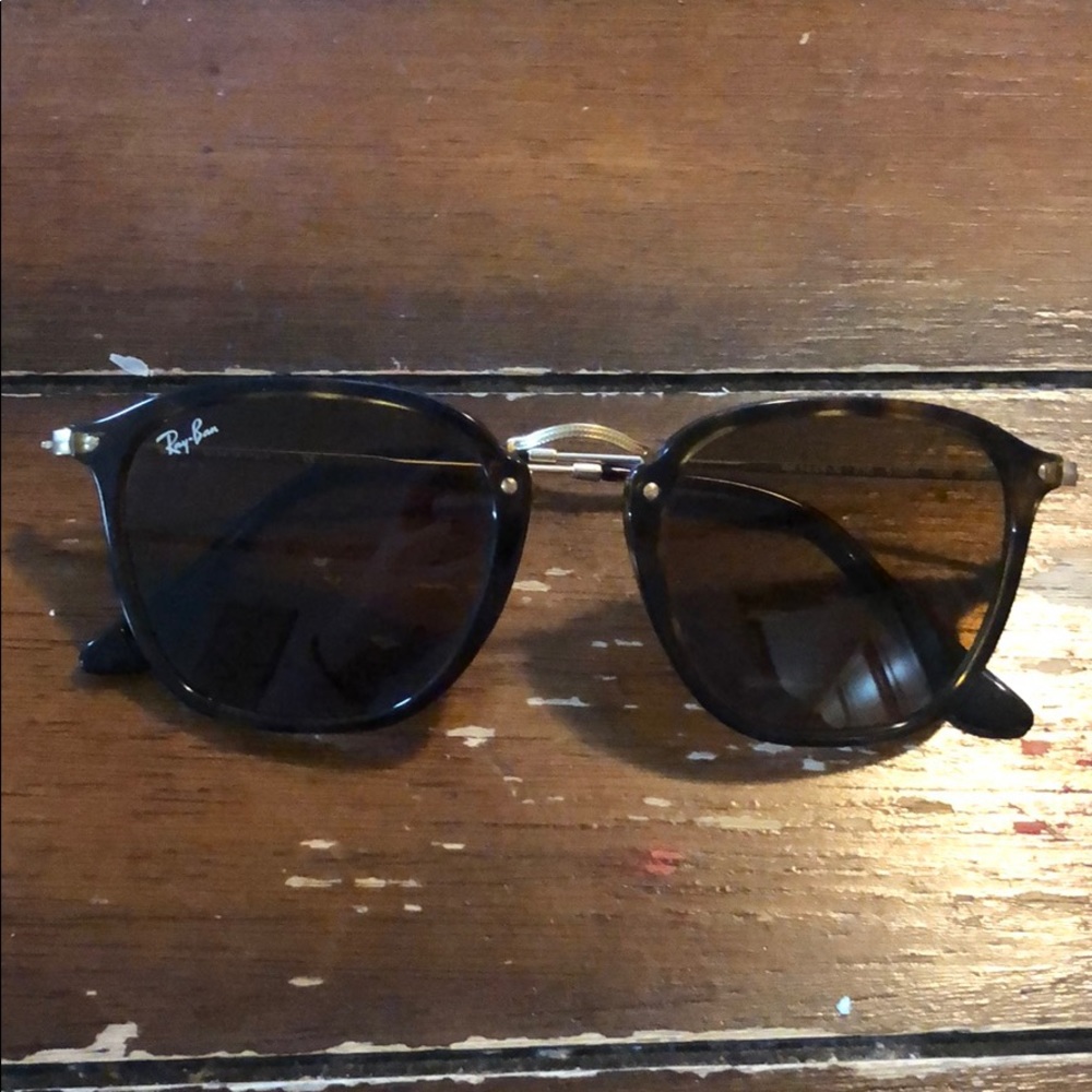 Women’s Ray-Ban Sunglasses